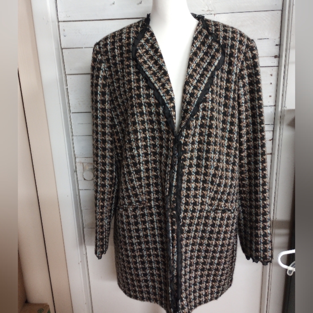 Worthington Black and Brown Houndstooth Blazer